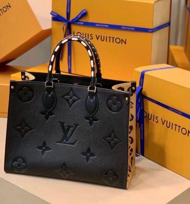 On-the-Prowl Luxury: Louis Vuitton Onthego Monogram MM Leopard Black - 12A Quality Mirror Copy